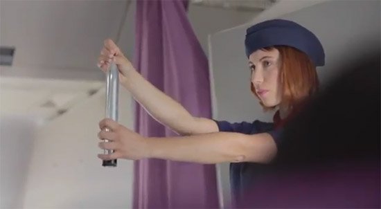 Ação de guerrilha da camisinha Durex