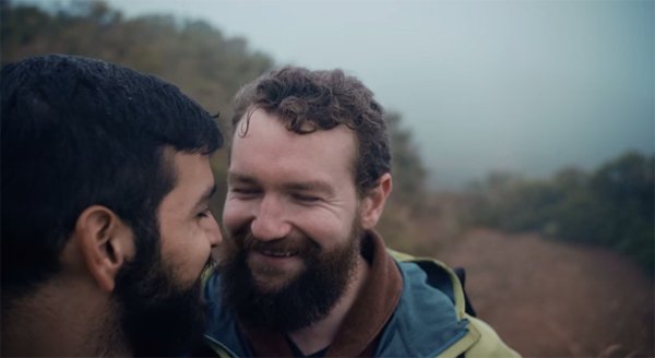 Airbnb-Gay